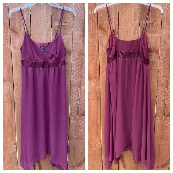 Esprit Dress - Picture 2 of 9